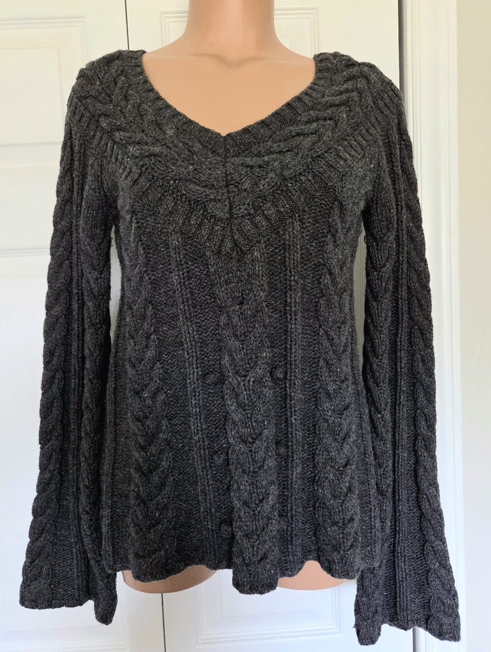 VTG Y2K Old Navy Cable Knit Sweater Womens M Grey Chunky Fisherman Bell Sleeves